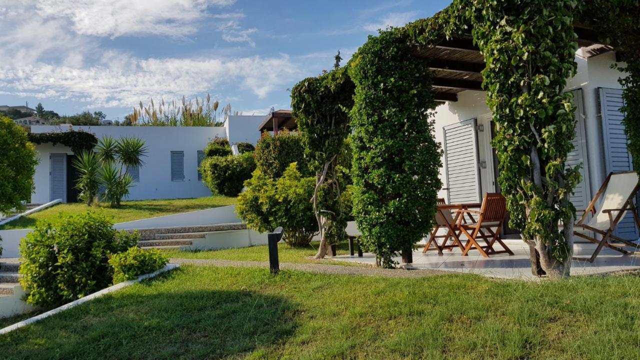Bansala Villas 보우네리아 외부 사진